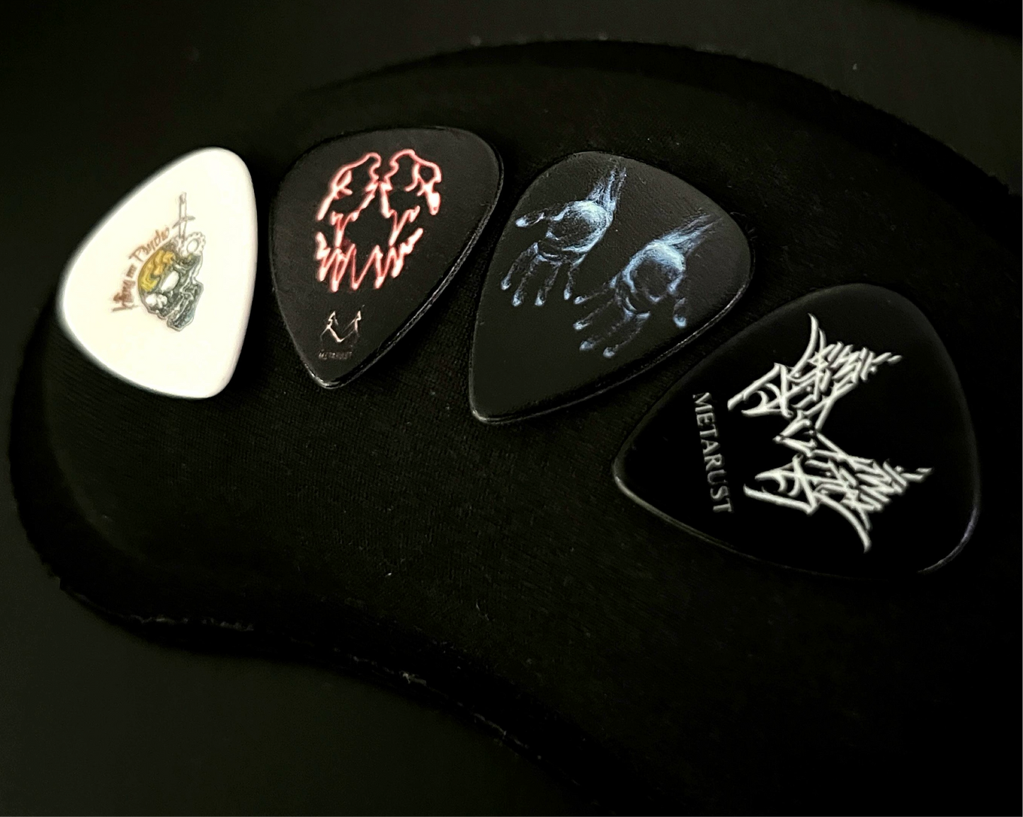 Exclusive Metarust Guitar Picks Set - Artwork & Premium Quality (1.2mm)